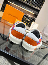 Load image into Gallery viewer, Louis Vuitton Ollie Richelieu Sneakers
