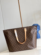 Load image into Gallery viewer, Louis Vuitton All In MM Bag
