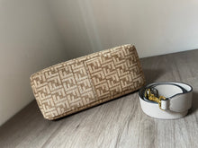 Load image into Gallery viewer, Fendi O&#39;lock Zip Bag
