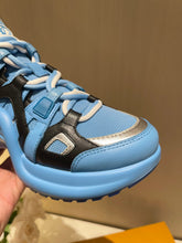 Load image into Gallery viewer, Louis Vuitton Archlight Sneaker
