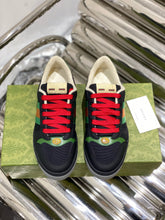 Load image into Gallery viewer, Gucci Women Screener Sneakers
