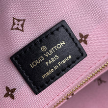 Load image into Gallery viewer, Louis Vuitton OnTheGo MM Bag
