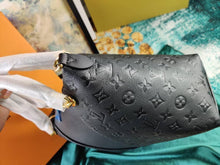 Load image into Gallery viewer, Louis Vuitton V Tote BB - LUXURY KLOZETT
