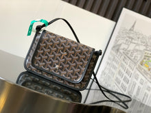 Load image into Gallery viewer, Goyard Plumet Pocket Wallet Bag
