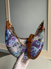 Load image into Gallery viewer, Louis Vuitton Loop Bag
