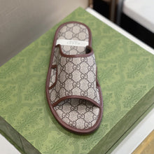 Load image into Gallery viewer, Gucci Men Slides
