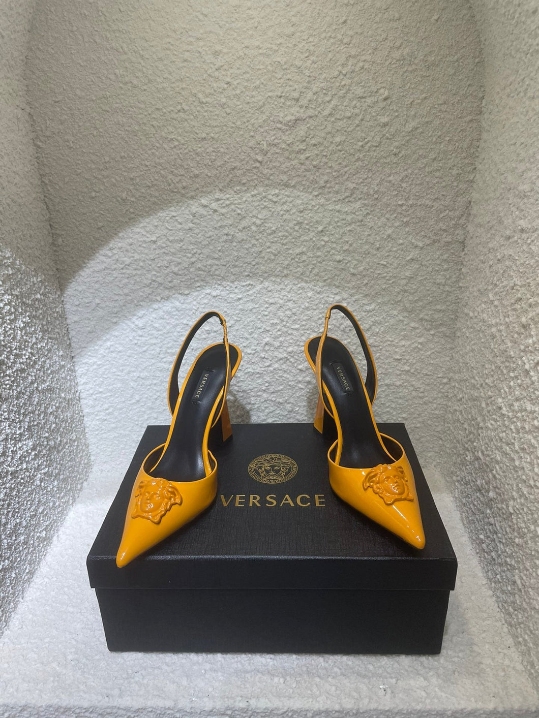 Versace La Medusa Slingback Pumps