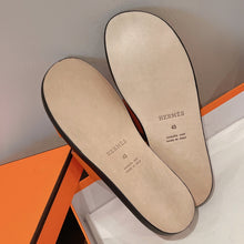 Load image into Gallery viewer, Hermes Men Slides
