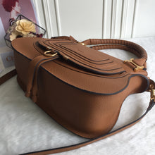 Load image into Gallery viewer, Chloe Medium Marcie Bag
