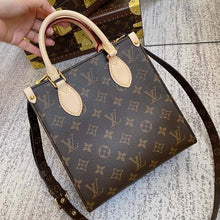 Load image into Gallery viewer, Louis Vuitton Sac Plat BB Bag
