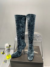 Load image into Gallery viewer, YSL  Talia Boots In Velvet
