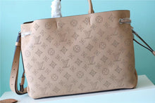 Load image into Gallery viewer, Louis Vuitton Bella Tote Bag
