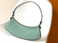 Load image into Gallery viewer, Fendi O&#39;lock Swing Bag
