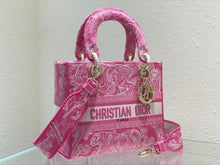 Load image into Gallery viewer, Christian Dior Medium Lady D Lite Bag
