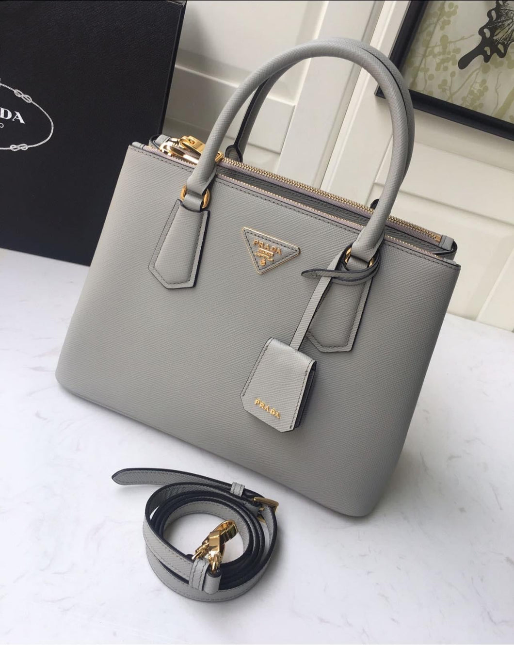 Prada Galleria Saffiano leather Medium  bag