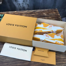 Load image into Gallery viewer, Louis Vuitton Trainer Sneakers
