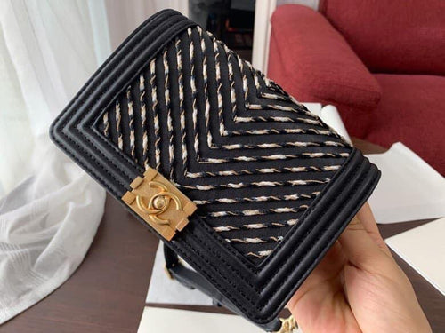 Chanel Boy Handbag - LUXURY KLOZETT