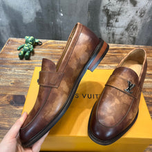 Load image into Gallery viewer, Louis Vuitton Loafer

