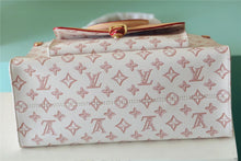 Load image into Gallery viewer, Louis Vuitton OnTheGo MM Bag
