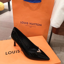 Load image into Gallery viewer, Louis Vuitton Heartbreaker Pump
