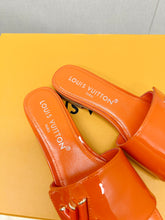 Load image into Gallery viewer, Louis Vuitton Shake Flat Mule

