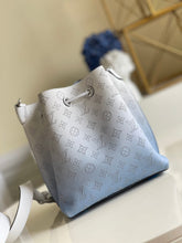 Load image into Gallery viewer, Louis Vuitton Muria Bucket Bag
