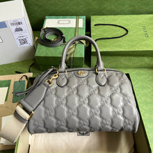 Load image into Gallery viewer, Gucci GG Matelasse Leather Medium Bag
