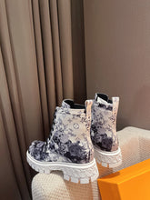 Load image into Gallery viewer, Louis Vuitton Baroque Ranger Boot
