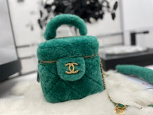 Load image into Gallery viewer, Chanel Small Vanity  Bag
