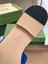 Load image into Gallery viewer, Gucci  Interlocking G Cut Out  Sandal
