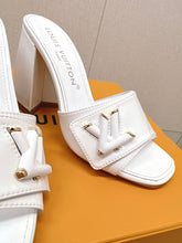 Load image into Gallery viewer, Louis Vuitton Shake Mule
