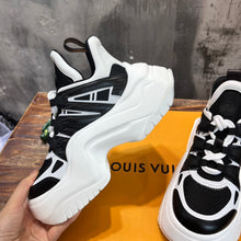 Load image into Gallery viewer, Louis Vuitton Archlight 2.0 Platform Sneakers
