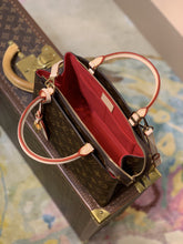 Load image into Gallery viewer, Louis Vuitton Petit Palais Bag
