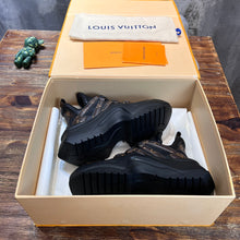 Load image into Gallery viewer, Louis Vuitton Archlight 2.0 Platform Sneakers
