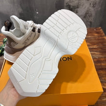 Load image into Gallery viewer, Louis Vuitton Archlight 2.0 Platform Sneakers
