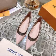 Load image into Gallery viewer, Louis Vuitton Ballerina shoe

