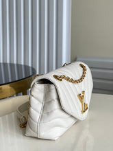 Load image into Gallery viewer, Louis Vuitton New Wave Chain Bag
