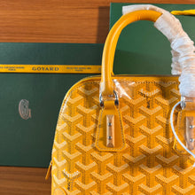 Load image into Gallery viewer, Goyard Vendome Mini Bag
