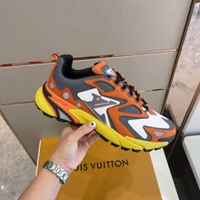 Load image into Gallery viewer, Louis Vuitton Runner Tatic Sneakers
