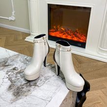 Load image into Gallery viewer, Louis Vuitton Ankle Boot
