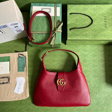 Load image into Gallery viewer, Gucci  Aphrodite Medium Shoulder Bag
