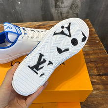 Load image into Gallery viewer, Louis Vuitton Charlie Sneakers
