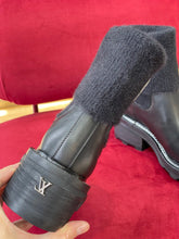 Load image into Gallery viewer, Louis Vuitton Beaubourg  Ankle Boots
