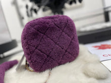 Load image into Gallery viewer, Chanel Small Vanity  Bag
