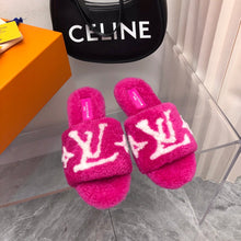Load image into Gallery viewer, Louis Vuitton Magnetic Mule
