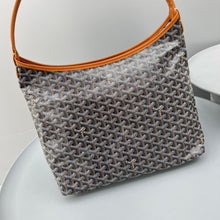 Load image into Gallery viewer, Goyard Boheme Hobo Bag
