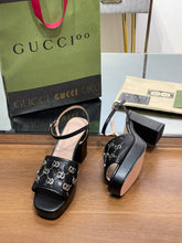Load image into Gallery viewer, Gucci Interlocking G  Studs Sandal
