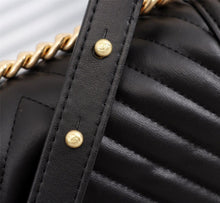 Load image into Gallery viewer, Chanel Boy handbag
