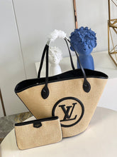 Load image into Gallery viewer, Louis Vuitton Saint Jacques  Bag
