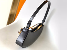 Load image into Gallery viewer, Fendi O&#39;lock Swing Bag
